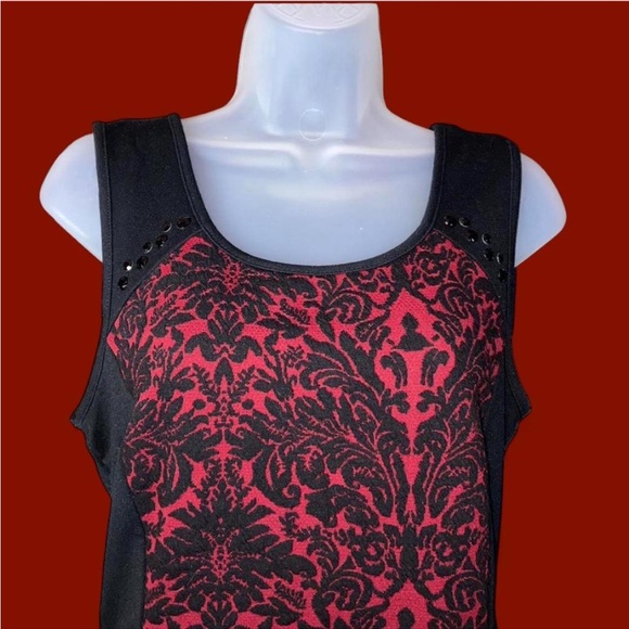 Maurices Textured Scroll Gothic Top M - Picture 4 of 14